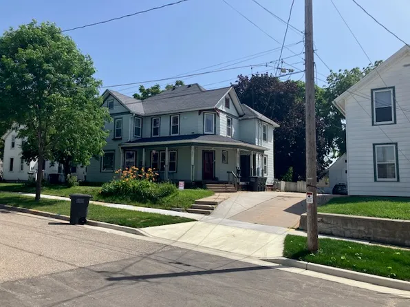 217 S 5th St #1, Stoughton, WI 53589