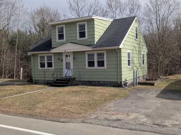74 N Main St, Westford, MA 01886