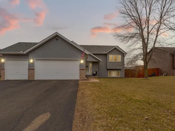 515 9th Ave NE, Lonsdale, MN 55046