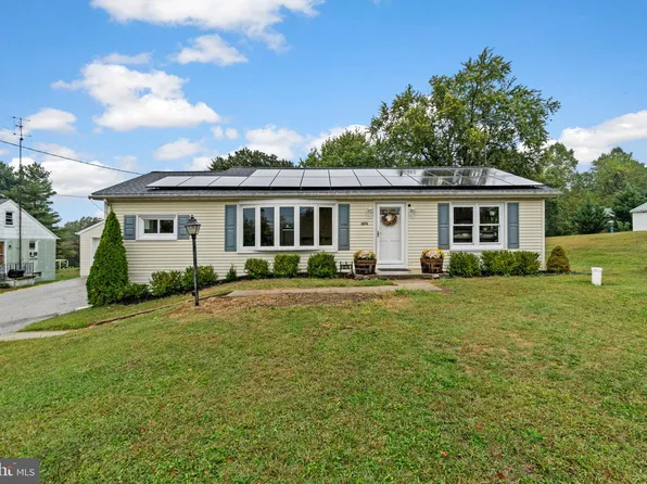 1272 Cherrytown Rd, Westminster, MD 21158