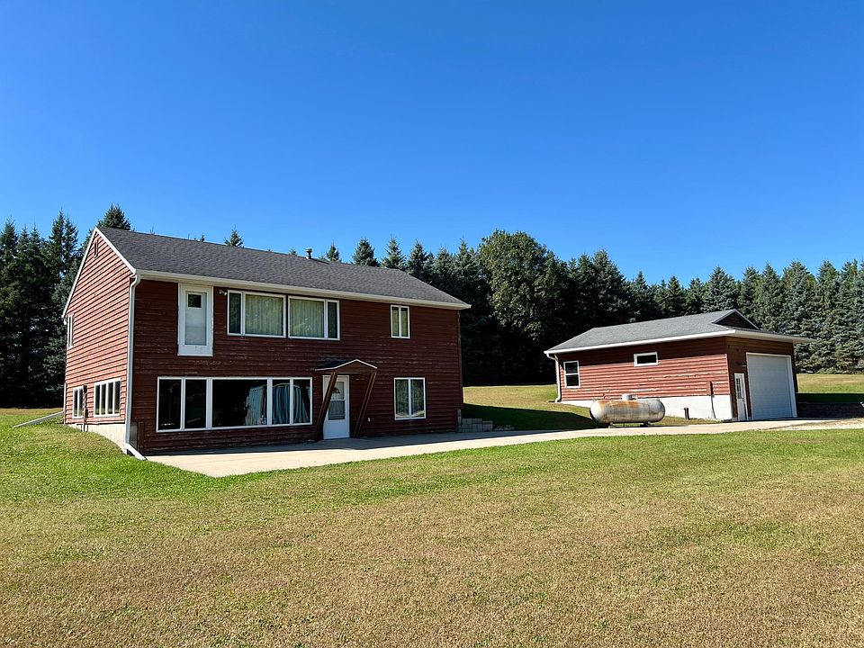 1st image of 14048 Hall Ave