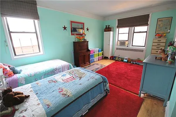 Sold by Bergen Basin Real Estate | media 23