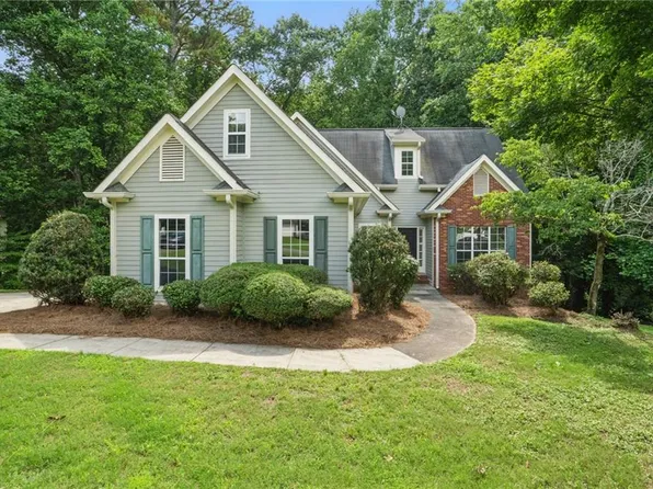 46 Highland Ct, Carrollton, GA 30116