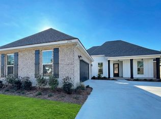 2986 Mountain Laurel Trl, Cantonment, FL 32533