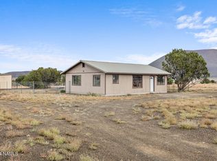 12140 Navajo Rd, Flagstaff, AZ 86004
