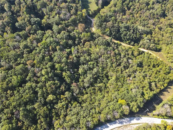 Cisco Rd #4-5, Berryville, AR 72616