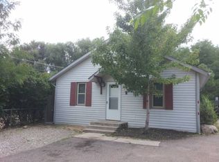 1013 W Cheyenne Rd APT A, Colorado Springs, CO 80906