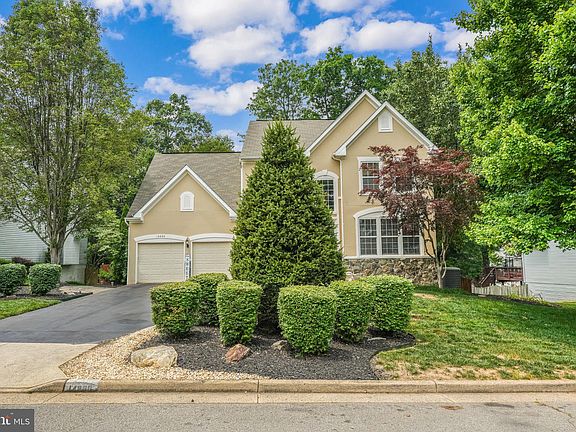 2nd image of 14888 Grassy Knoll Ct