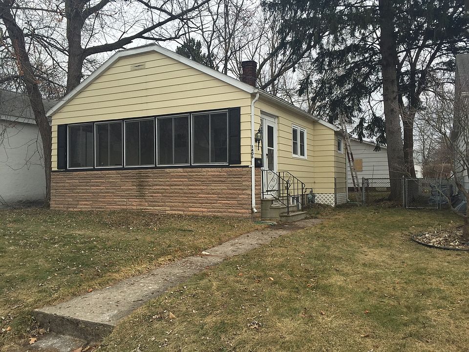 1st image of 1406 E Bowman St