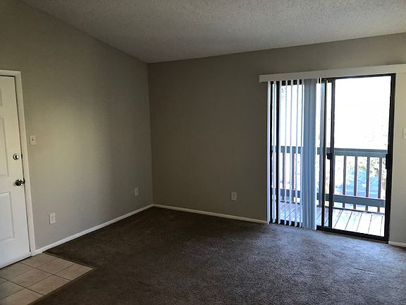 3rd image of 3764 Idlebrook 200 Cir