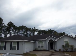 152 Camellia Dr, Kingsland, GA 31548