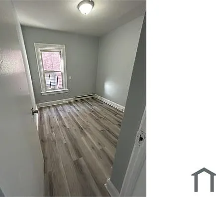 74 Saratoga Ave — Photo 7