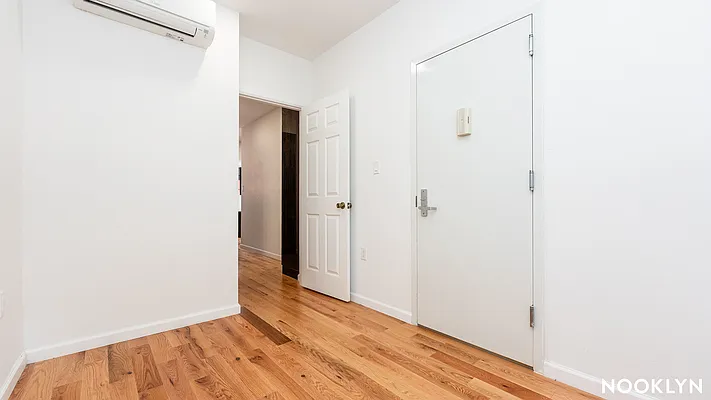 Rented by Nooklyn NYC LLC | media 16