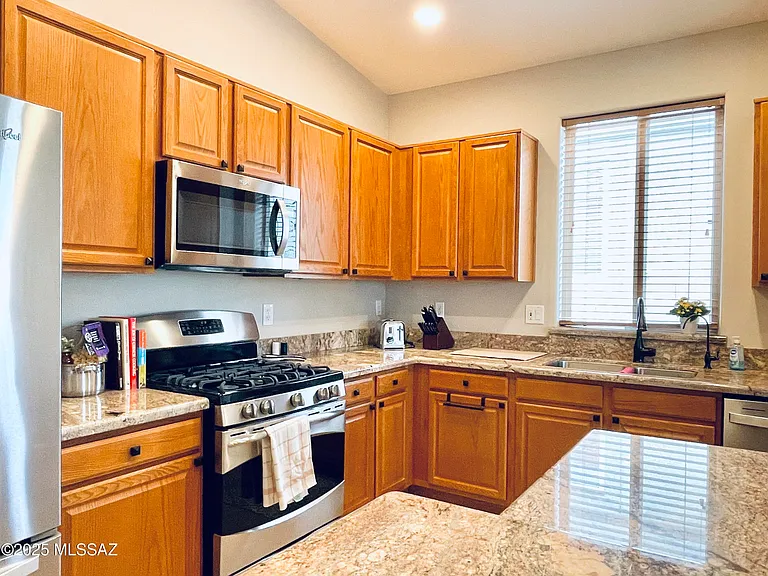 371 W Sacaton Canyon Dr — Photo 10