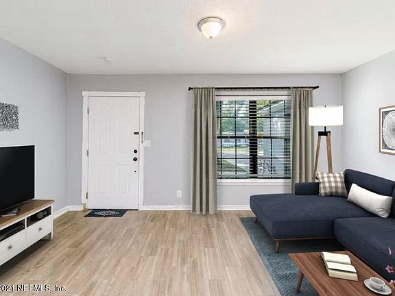2nd image of 1039 Westdale Dr