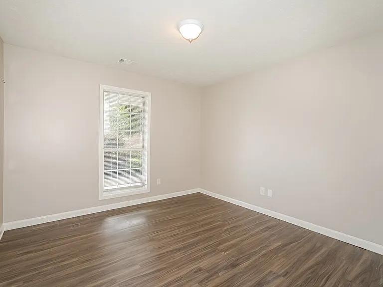 5712 Mistyview Dr — Photo 13
