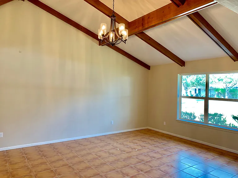 1211 Shasta Ave — Photo 6