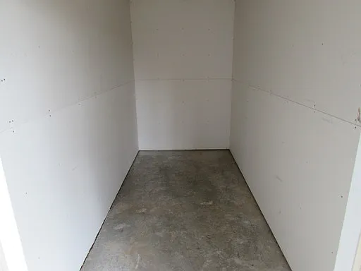 22710 Hanley Ln — Photo 13