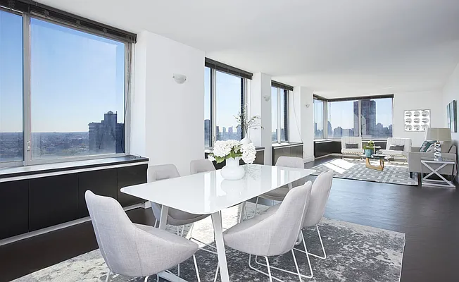 Sold by Brown Harris Stevens | media 23