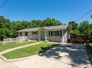 510 W Mineral St, De Soto, MO 63020