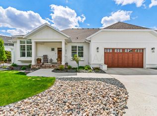 4976 Avery Ln S, Fargo, ND 58104