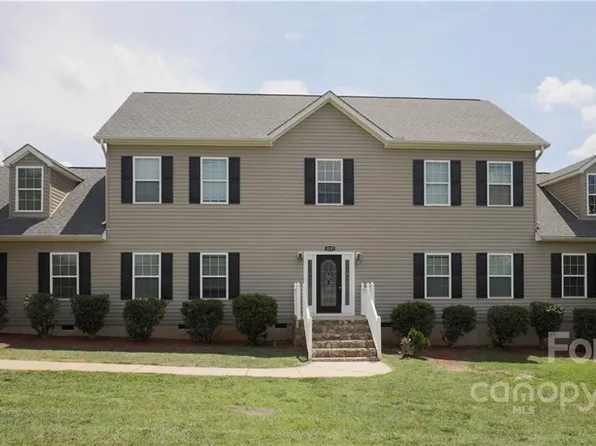 3237 Evondale Rd, Crouse, NC 28033