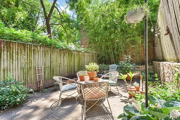 Rented by Nest Seekers International | media 1