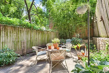 Rented by Nest Seekers International