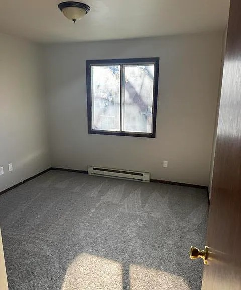 N115W17103 Armada Dr — Photo 4