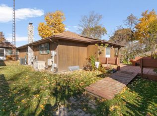 212 Lakeside Dr, Walkerton, IN 46574