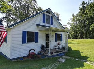104 Fire Trail Rd, White Oak, WV 25989