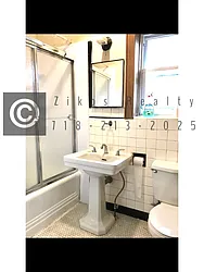 Rented by Zikos Realty Services