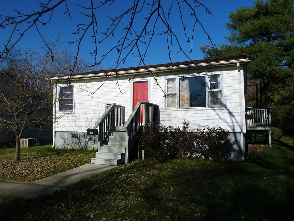 1st image of 235 Cedar Ave