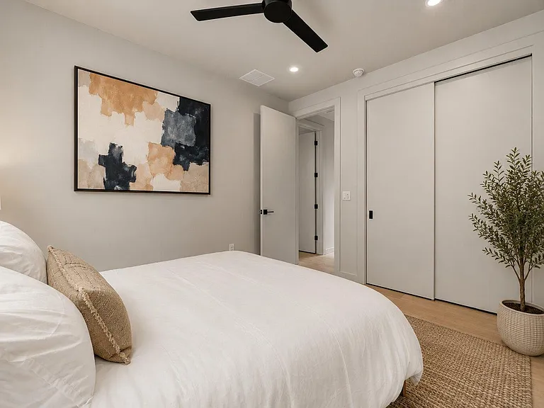 1403 Barton Hills Dr #2 — Photo 25