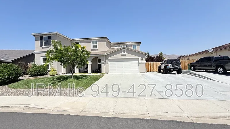 5 bed, 3.0 bath, 3060 sqft, $4,200 — Photo 1