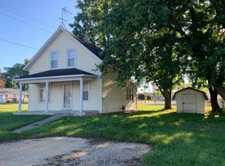 10 & 12 1st St SW, Adams, MN 55909