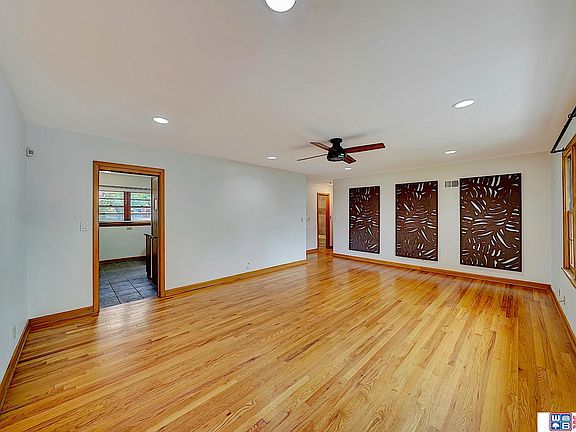 5th image of 4639 Bryan Cir