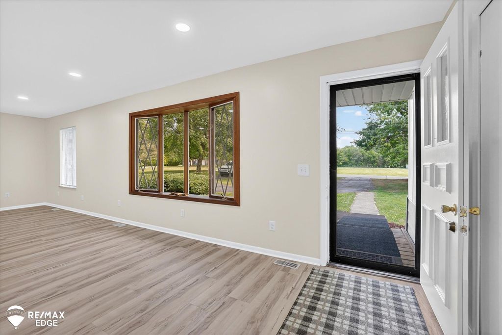 8455 Ilene Dr, Clio, MI - More
