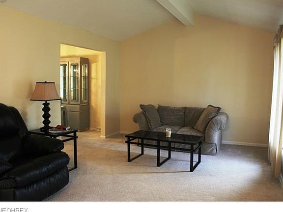 4th image of 33342 Warwickshire Ln