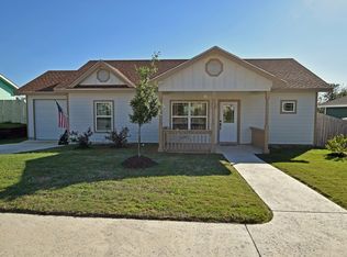 140 Ivy Ln, Kerrville, TX 78028