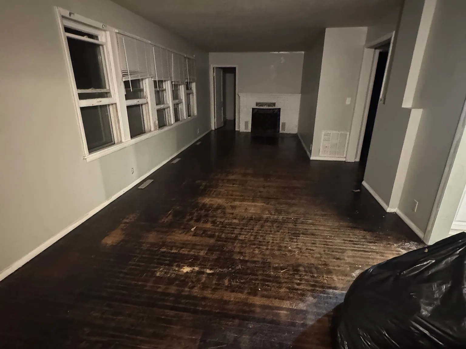 2 bed, 1.5 bath, 1000 sqft, $1,200 — Photo 4