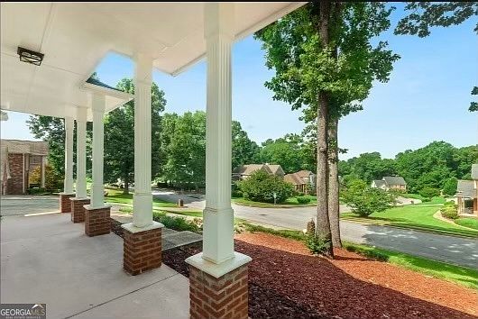 3rd image of 3684 Cherry Ridge Blvd