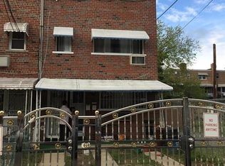 863 E 221st St #1, Bronx, NY 10467