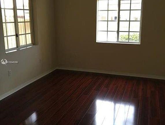 5th image of 3369 NE 11th Dr #3369