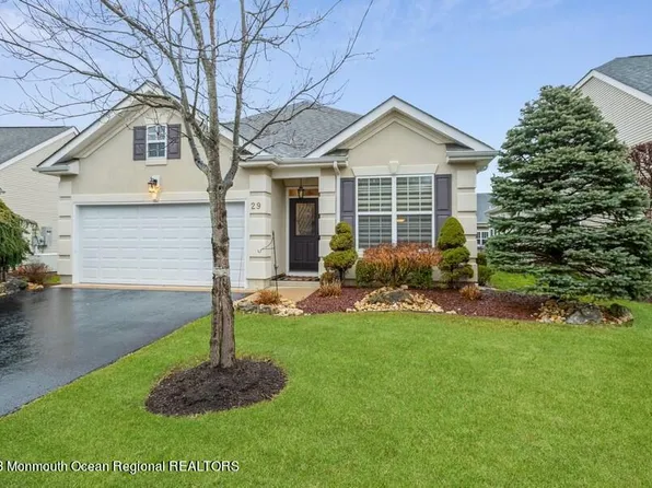 29 Criollo Road, Manalapan, NJ 07726