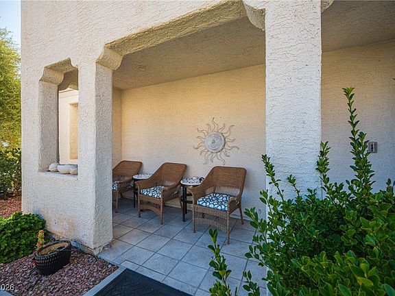 3rd image of 7912 Coral Point Ave