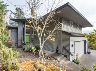 14915 SW Hawk Ridge Rd, Tigard, OR 97224