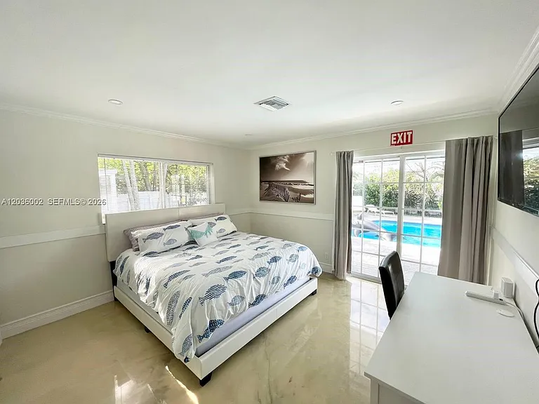416 N Rainbow Dr — Photo 19