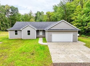 10565 W Allen Rd, Fowlerville, MI 48836