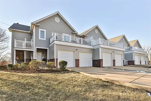 727 Windberry Ct Photo 1